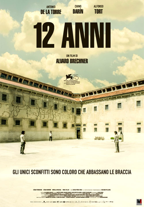 Una notte di 12 anni locandina/poster